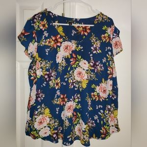 Torrid Georgette Tulip Blouse Blue Pink Floral Size 0